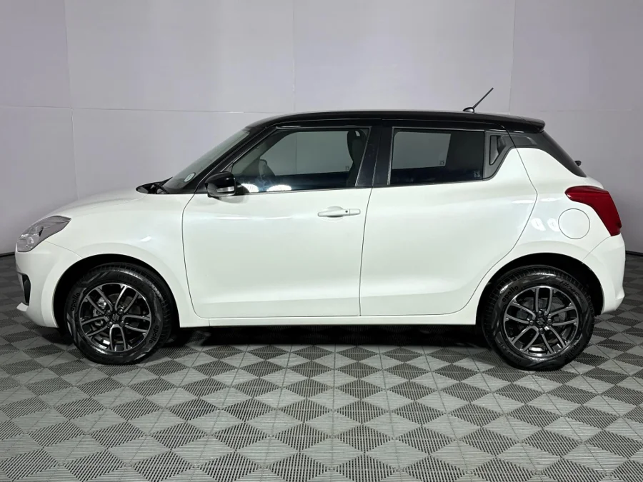 Used 2022 Suzuki Swift 1.2 GLX auto - WeBuyCars Rustenburg