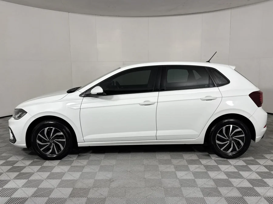 Used 2023 Volkswagen Polo hatch 1.0TSI Life manual - WeBuyCars Gqeberha