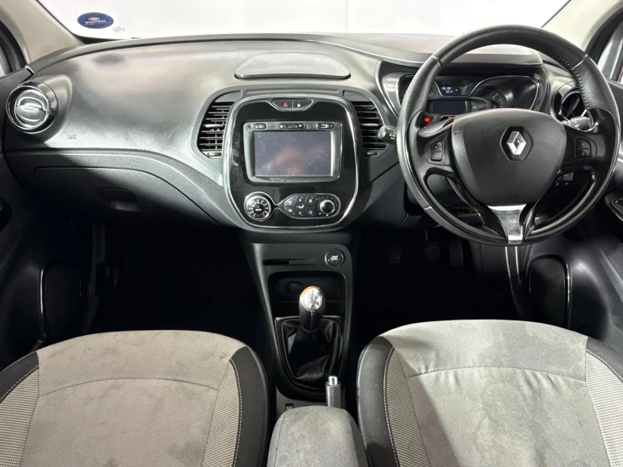 Used 2015 Renault Captur 66kW turbo Dynamique - WeBuyCars Rustenburg Used 2015 Renault Captur 66kW turbo Dynamique - WeBuyCars Rustenburg