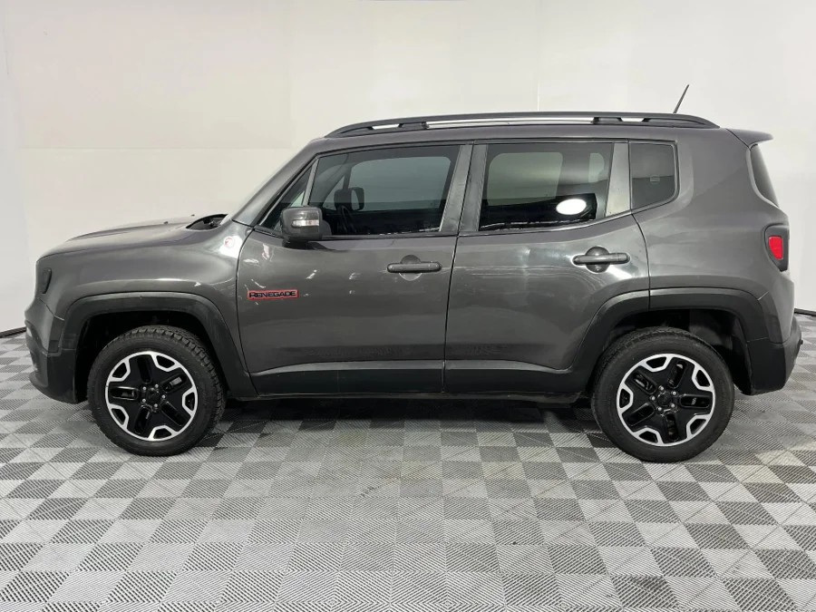 Used 2016 Jeep Renegade 2.4L 4x4 Trailhawk - WeBuyCars Germiston Used 2016 Jeep Renegade 2.4L 4x4 Trailhawk - WeBuyCars Germiston