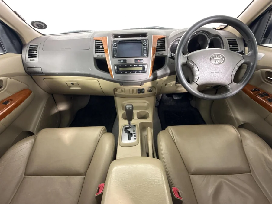 Used 2011 Toyota Fortuner 3.0D-4D auto - WeBuyCars The Dome