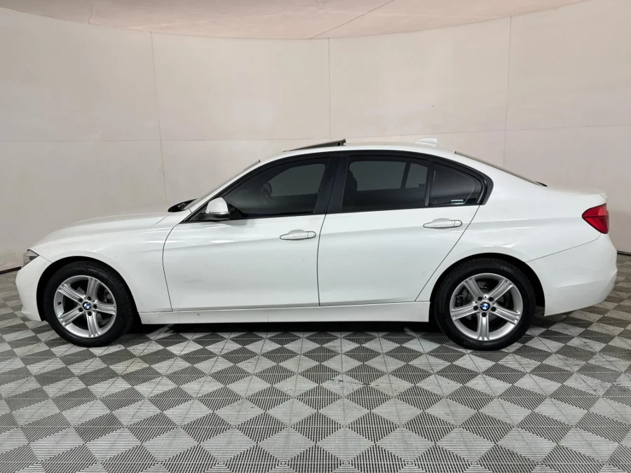 Used 2018 BMW 3 Series 320d sports-auto - WeBuyCars JHB South