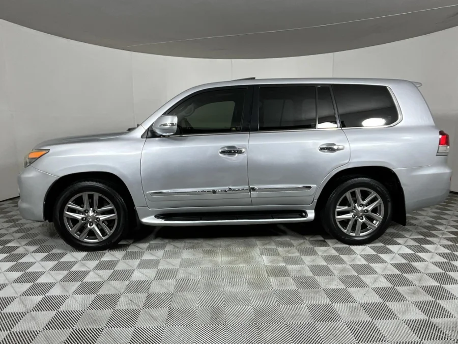 Used 2013 Lexus LX 570 - WeBuyCars The Dome Used 2013 Lexus LX 570 - WeBuyCars The Dome