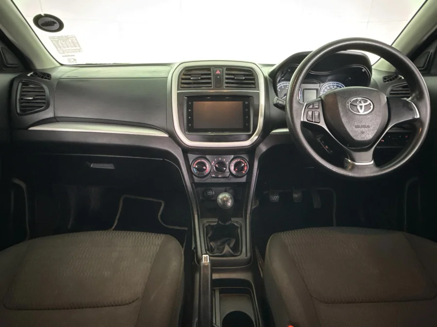 Used 2022 Toyota Urban Cruiser 1.5 Xi - WeBuyCars Gqeberha