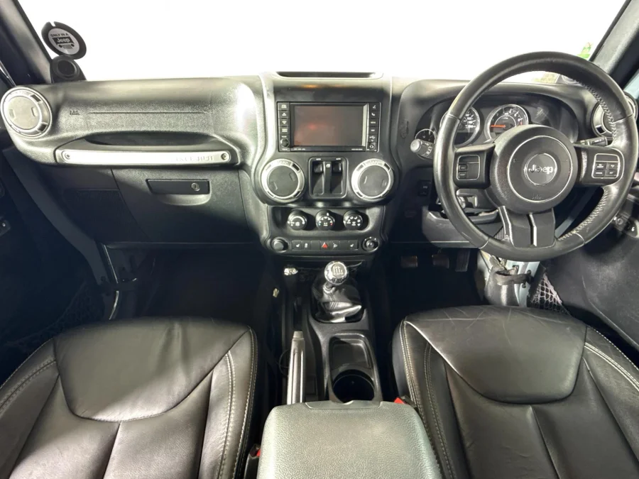 Used 2015 Jeep Wrangler 3.6L Rubicon X - WeBuyCars The Dome