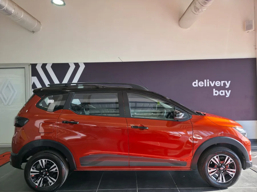 New 2026 Renault Triber 1.0 Iconic manual - Renault Amanzimtoti New New 2026 Renault Triber 1.0 Iconic manual - Renault Amanzimtoti New