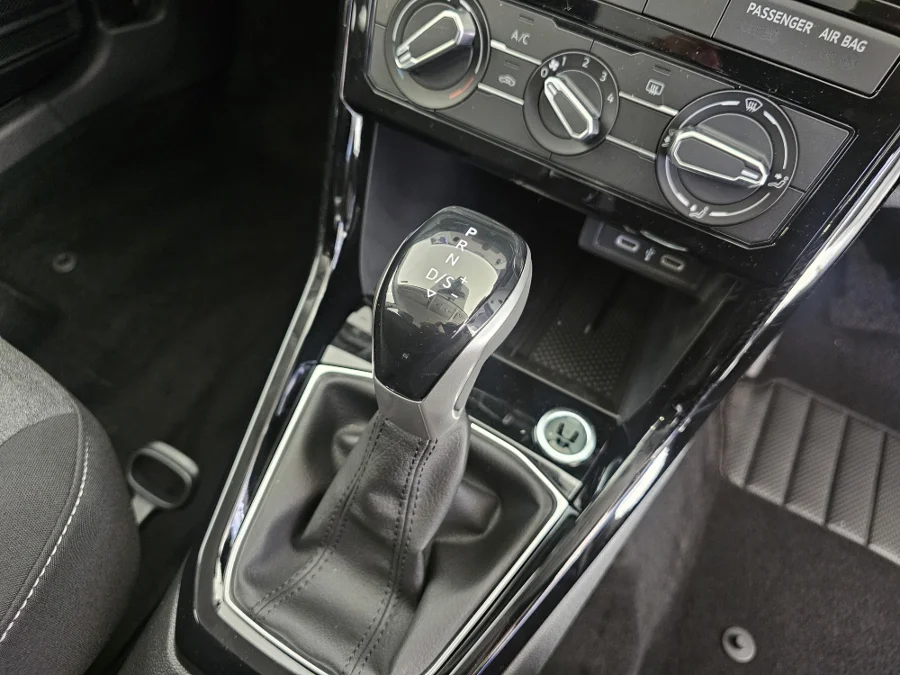 New 2026 Volkswagen T-Cross 1.0TSI Life - VW Braamfontein New New 2026 Volkswagen T-Cross 1.0TSI Life - VW Braamfontein New