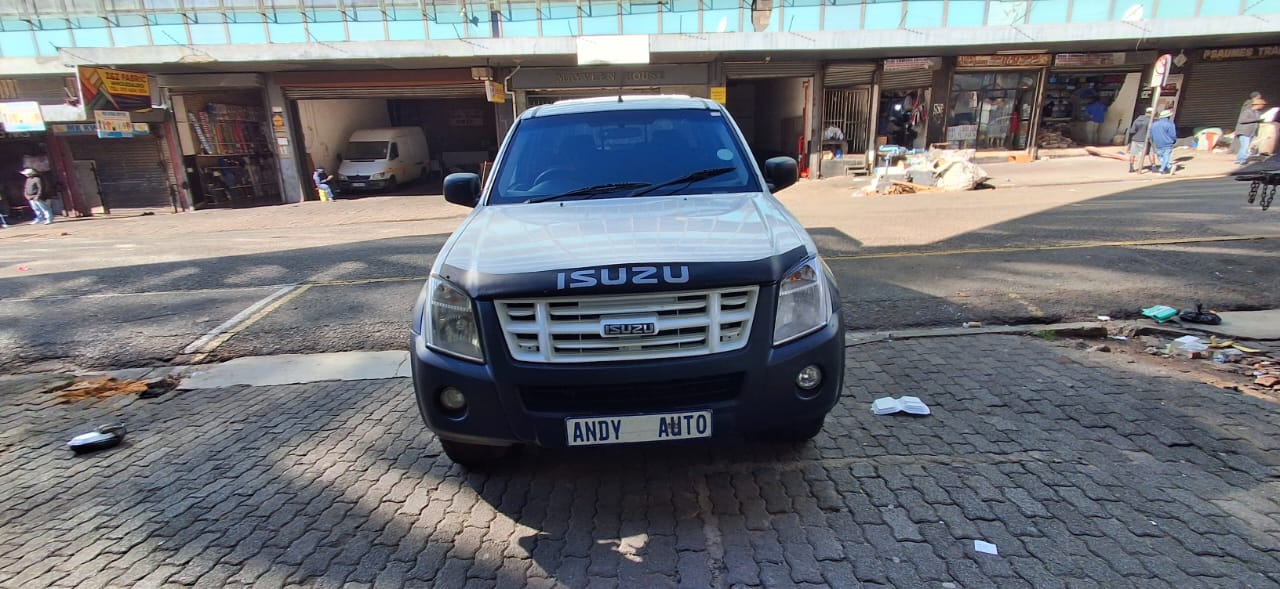 Used 2012 Isuzu KB 250D-Teq double cab 4x4 LE