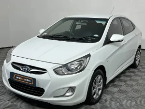Used 2011 Hyundai Accent sedan 1.6 Fluid auto