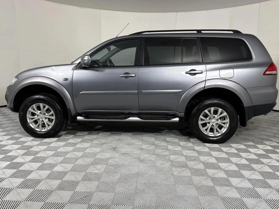 Used 2015 Mitsubishi Pajero Sport 2.5DI-D 4x4 Shogun auto - WeBuyCars Pietermaritzburg Used 2015 Mitsubishi Pajero Sport 2.5DI-D 4x4 Shogun auto - WeBuyCars Pietermaritzburg