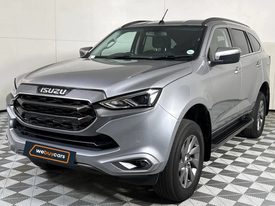 Used 2024 Isuzu mu-X 3.0TD LSE 4x4 - WeBuyCars Midstream Used 2024 Isuzu mu-X 3.0TD LSE 4x4 - WeBuyCars Midstream