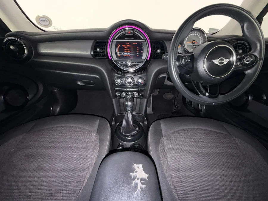 Used 2016 MINI Hatch Cooper Hatch 3-Door Caribbean Aqua Limited Edition (package 1) - WeBuyCars Durban Used 2016 MINI Hatch Cooper Hatch 3-Door Caribbean Aqua Limited Edition (package 1) - WeBuyCars Durban