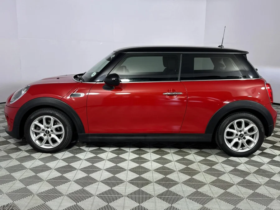 Used 2016 MINI Hatch Cooper Hatch 3-Door Caribbean Aqua Limited Edition (package 1) - WeBuyCars Durban Used 2016 MINI Hatch Cooper Hatch 3-Door Caribbean Aqua Limited Edition (package 1) - WeBuyCars Durban