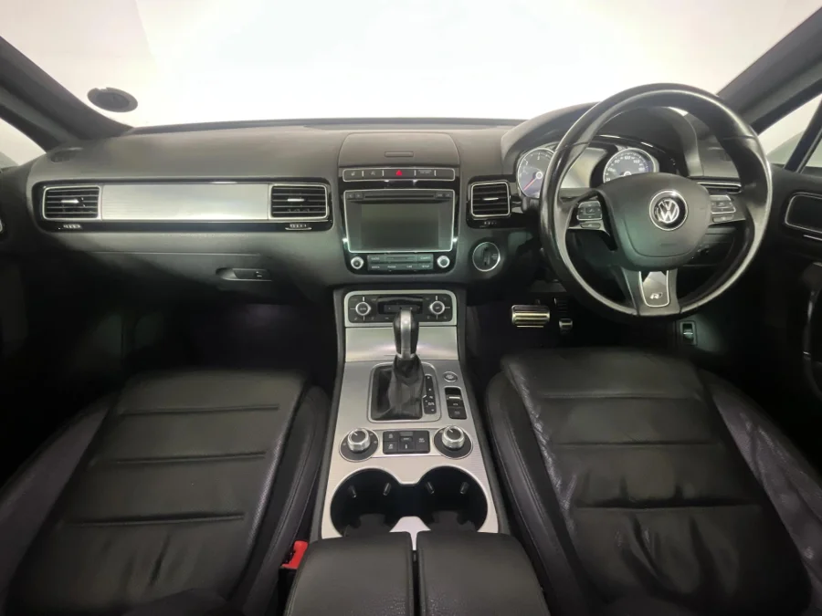 Used 2017 Volkswagen Touareg V6 TDI Luxury - WeBuyCars Midstream