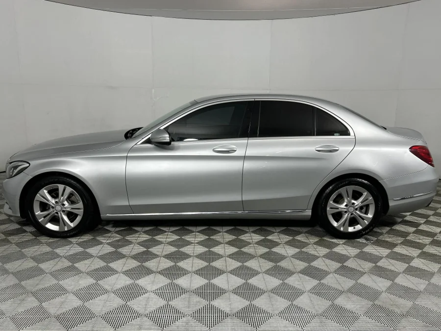 Used 2014 Mercedes-Benz C-Class C180 auto - WeBuyCars Lansdowne Used 2014 Mercedes-Benz C-Class C180 auto - WeBuyCars Lansdowne