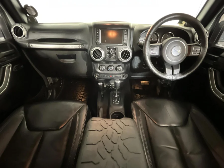 Used 2013 Jeep Wrangler Unlimited 2.8CRD Altitude - WeBuyCars JHB South
