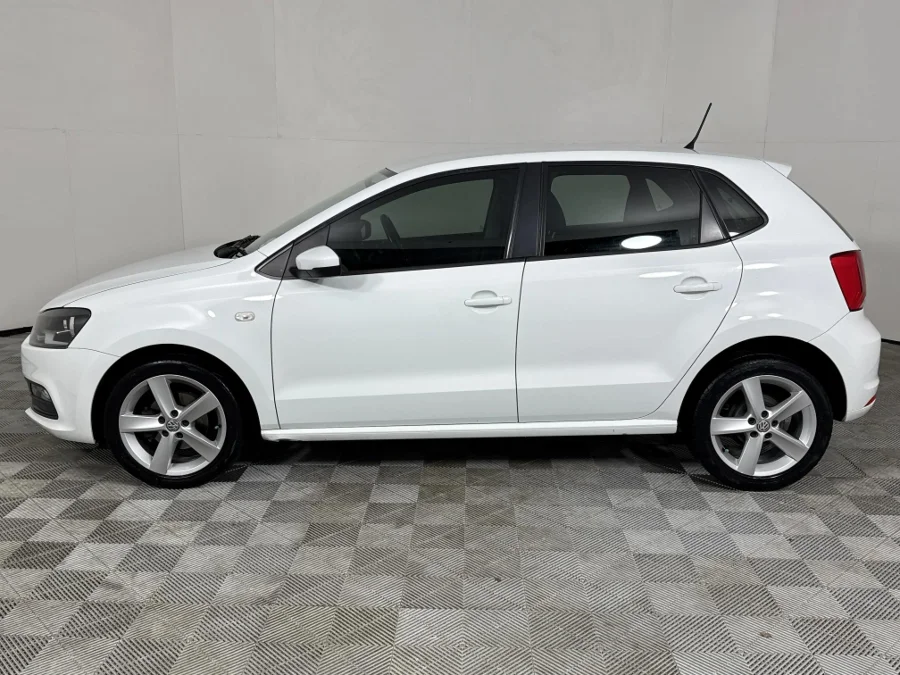 Used 2019 Volkswagen Polo Vivo hatch 1.6 Highline - WeBuyCars George