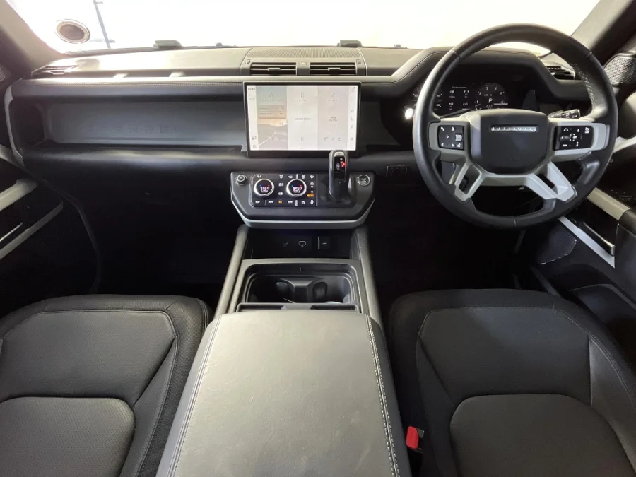 Used 2022 Land Rover Defender 110 P400 X-Dynamic HSE - WeBuyCars Montana