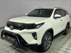 Used 2023 Toyota Fortuner 2.4GD-6 manual Used 2023 Toyota Fortuner 2.4GD-6 manual