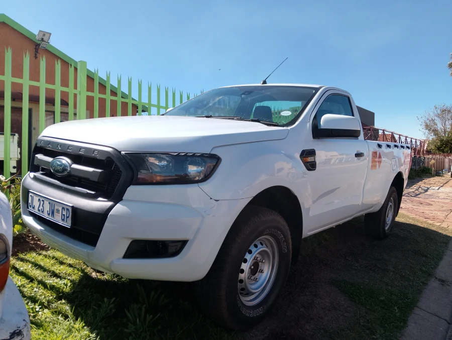 Used 2019 Ford Ranger 2.2TDCi 4x4 XLS auto - Private Seller Used 2019 Ford Ranger 2.2TDCi 4x4 XLS auto - Private Seller