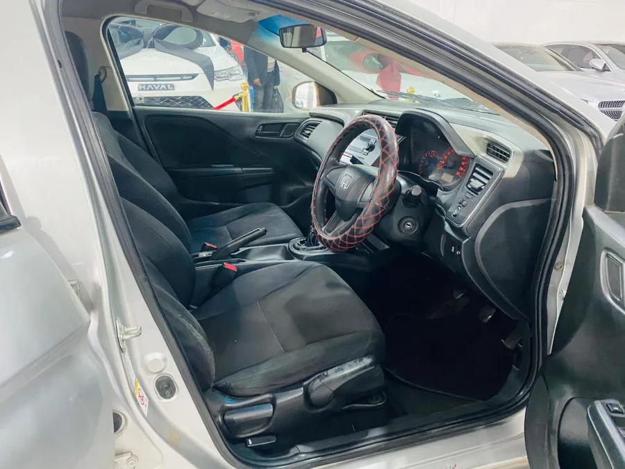 Used 2025 Toyota Rumion 1.5 SX manual - Marshalltown Auto Ridez Used 2025 Toyota Rumion 1.5 SX manual - Marshalltown Auto Ridez