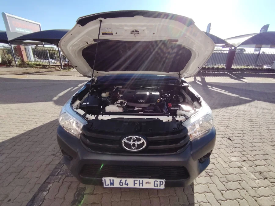 Used 2024 Toyota Hilux 2.4GD S - Khensani Imports And Exports Used 2024 Toyota Hilux 2.4GD S - Khensani Imports And Exports