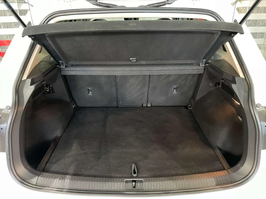 Used 2020 Volkswagen Tiguan 1.4 TSI Trendline DSG - Golden Era Motors Johan Heyns Dr Used 2020 Volkswagen Tiguan 1.4 TSI Trendline DSG - Golden Era Motors Johan Heyns Dr