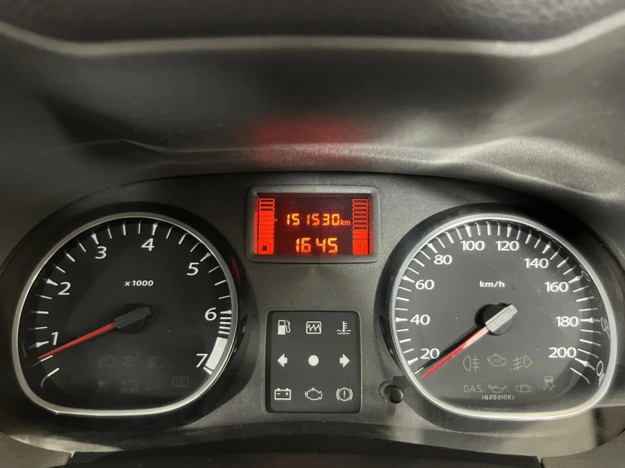 Used 2014 Renault Duster 1.6 Dynamique - WeBuyCars The Dome