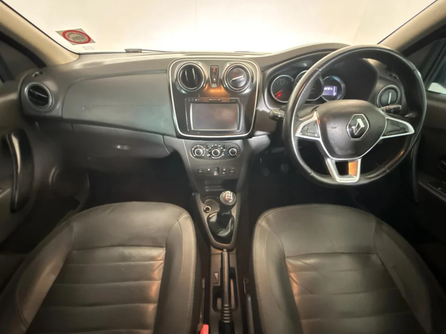 Used 2018 Renault Sandero Stepway 66kW turbo - WeBuyCars JHB South