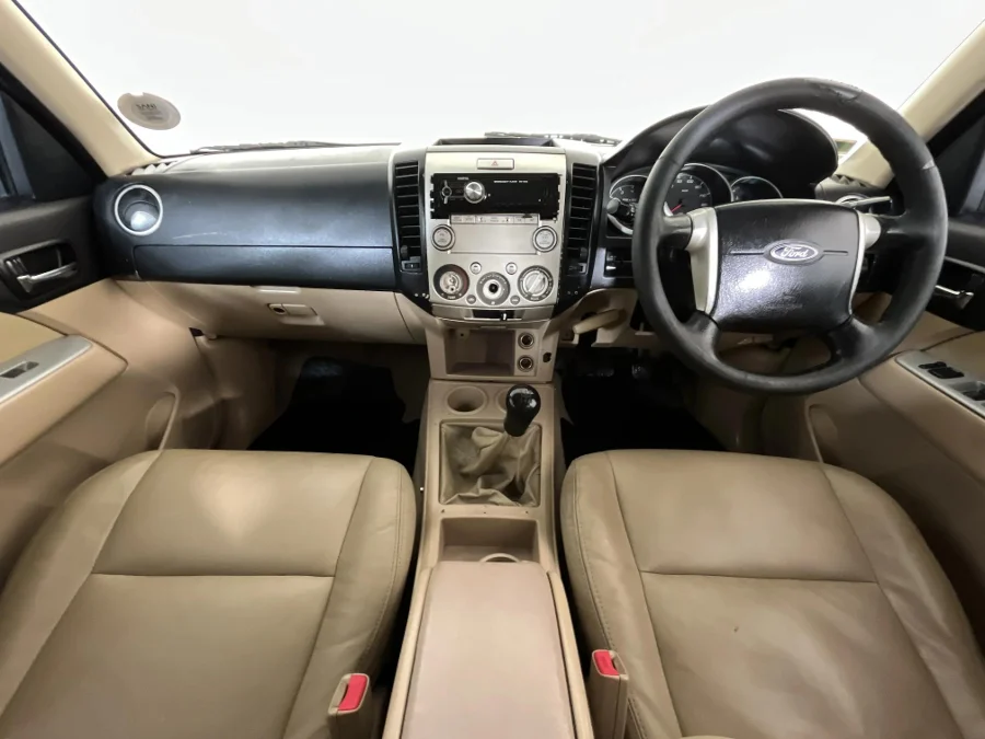 Used 2011 Ford Everest 3.0TDCi XLT - WeBuyCars JHB South Used 2011 Ford Everest 3.0TDCi XLT - WeBuyCars JHB South