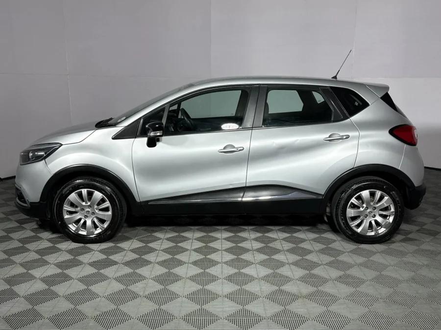 Used 2017 Renault Captur 66kW turbo Expression - WeBuyCars Rustenburg