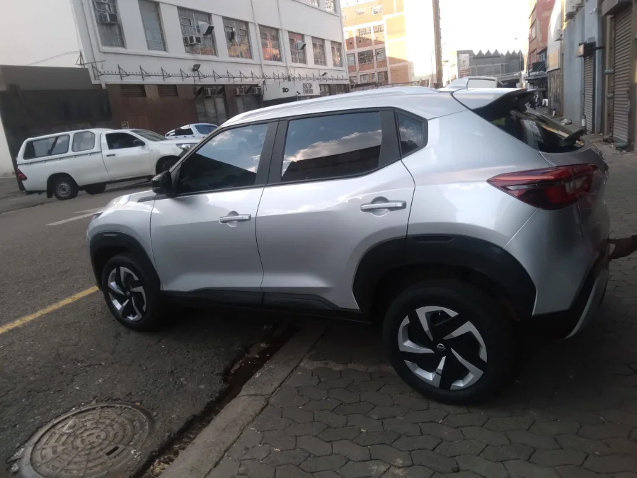 Used 2017 Renault Duster 1.6 Dynamique - Carmart Auto Dealer