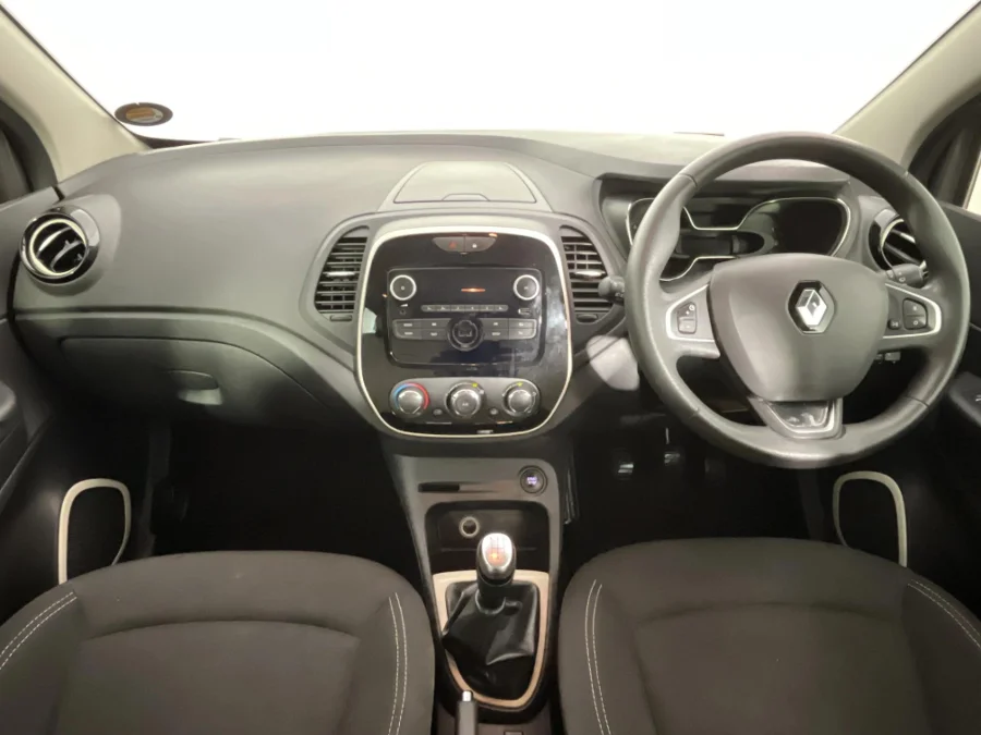 Used 2020 Renault Captur 66kW turbo Blaze - WeBuyCars JHB South