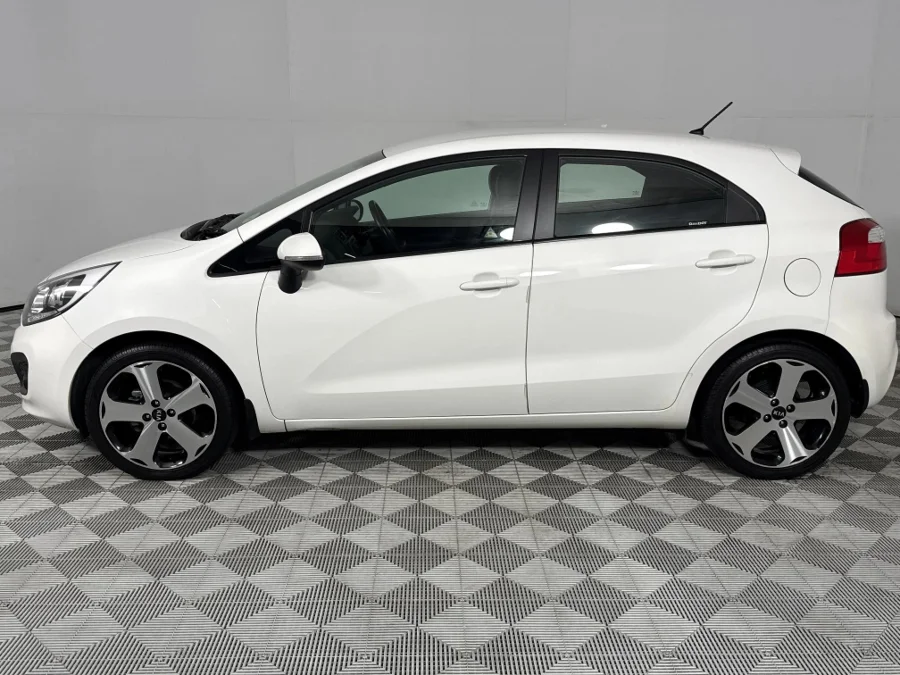 Used 2014 Kia Rio hatch 1.4 Tec auto - WeBuyCars Richmond