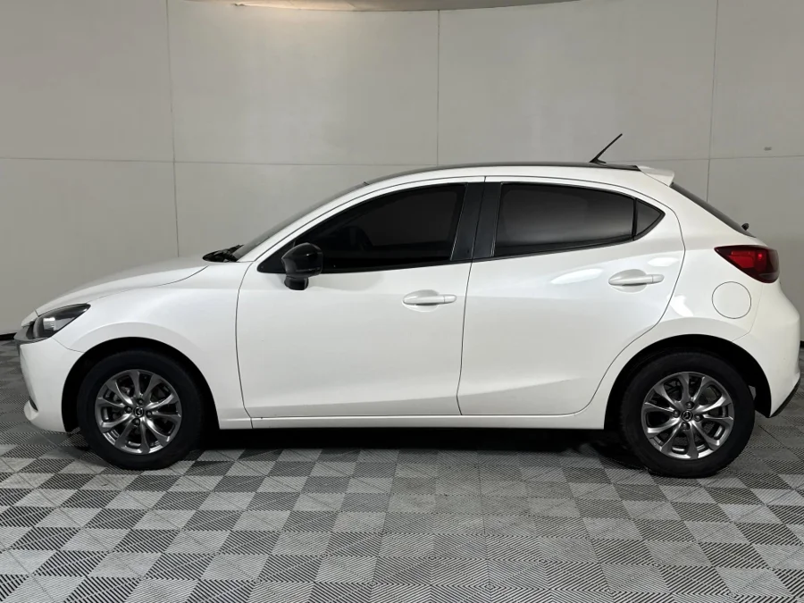 Used 2023 Mazda Mazda2 1.5 Dynamic auto - WeBuyCars Montana Used 2023 Mazda Mazda2 1.5 Dynamic auto - WeBuyCars Montana