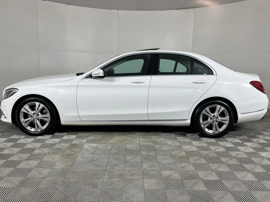 Used 2015 Mercedes-Benz C-Class C220d auto - WeBuyCars The Dome Used 2015 Mercedes-Benz C-Class C220d auto - WeBuyCars The Dome