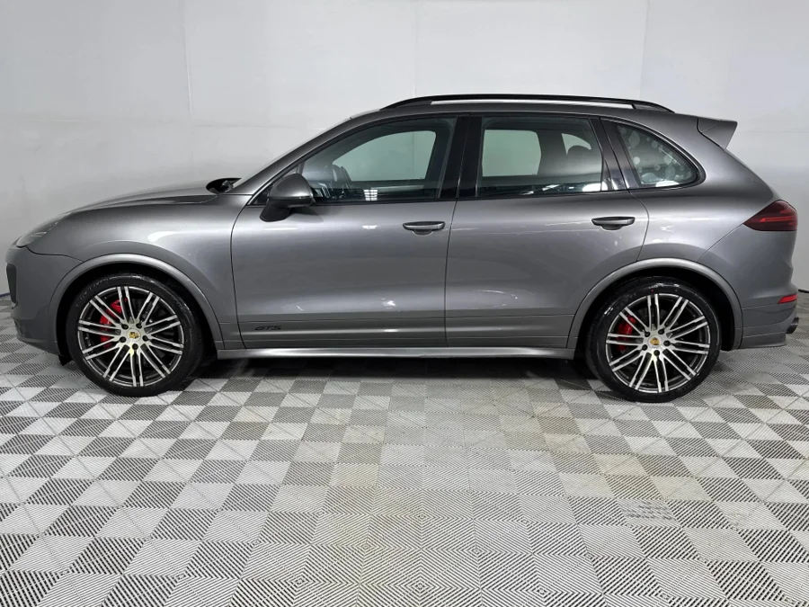Used 2017 Porsche Cayenne GTS - WeBuyCars Silverlakes