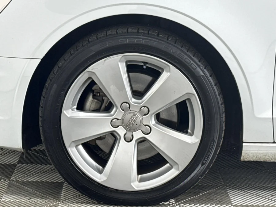 Preloaded Image 3