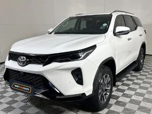 Used 2023 Toyota Fortuner 2.4GD-6 auto Used 2023 Toyota Fortuner 2.4GD-6 auto