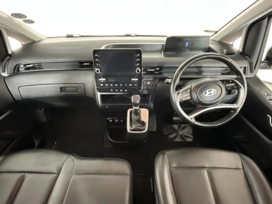 Used 2024 Hyundai Staria 2.2D Executive 9-seater - WeBuyCars JHB South