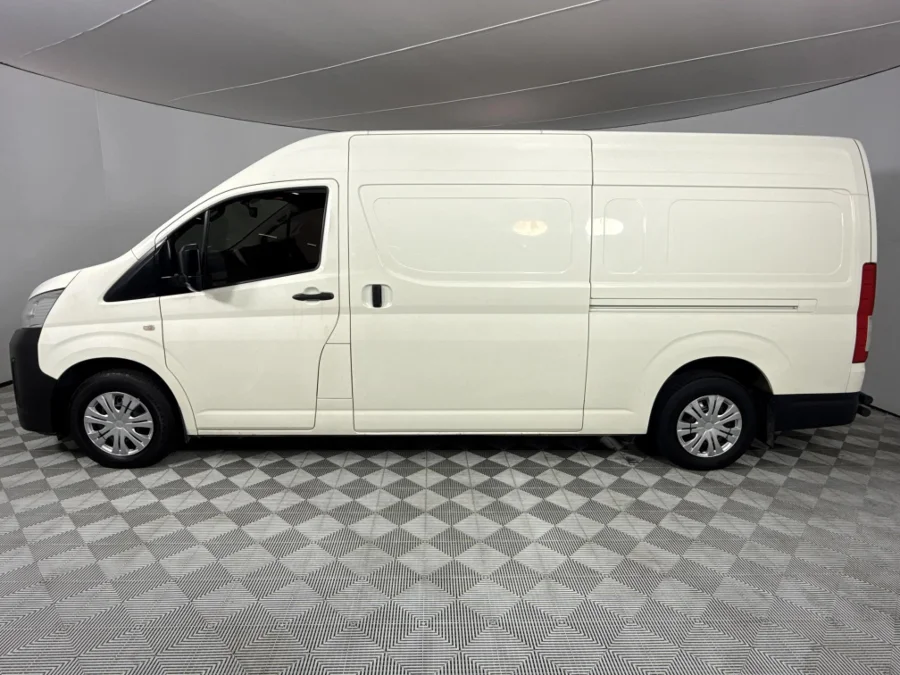 Used 2022 Toyota Quantum 2.8 SLWB panel van - WeBuyCars Lansdowne