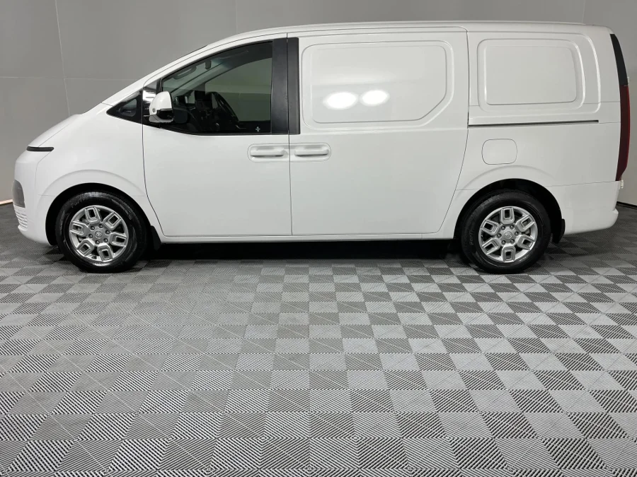 Used 2024 Hyundai Staria 2.2D panel van - WeBuyCars Montana Used 2024 Hyundai Staria 2.2D panel van - WeBuyCars Montana