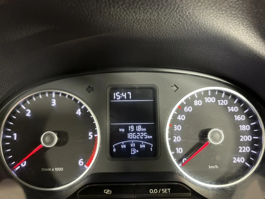 Used 2013 Volkswagen Cross Polo 1.6TDI Comfortline Urban Ice - WeBuyCars The Dome