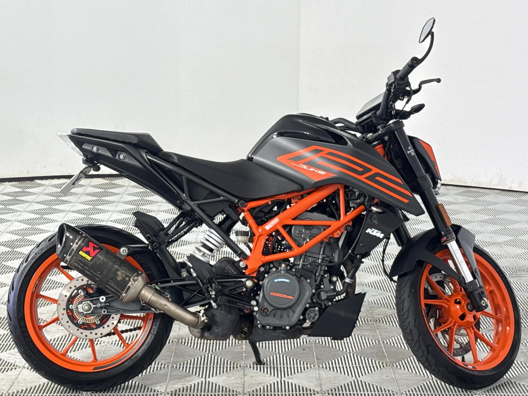 Used 2022 KTM 125 Duke