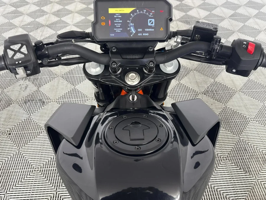 Used 2022 KTM Duke 125 Duke - WeBuyCars Richmond Used 2022 KTM Duke 125 Duke - WeBuyCars Richmond