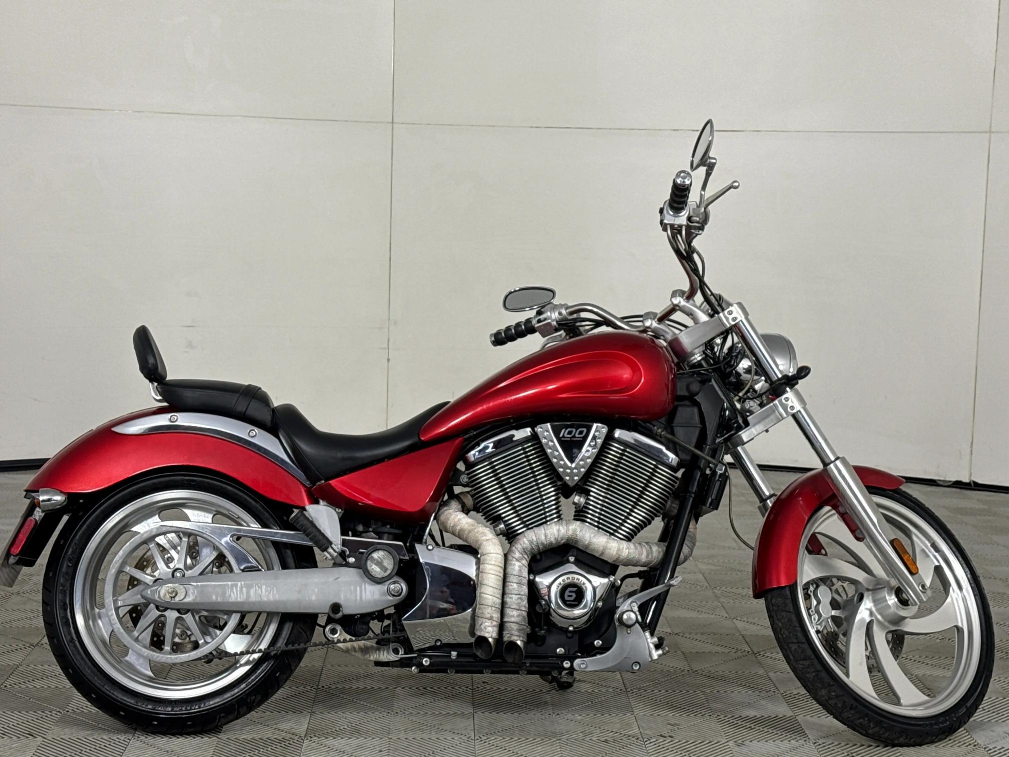 Used 2010 Victory VE