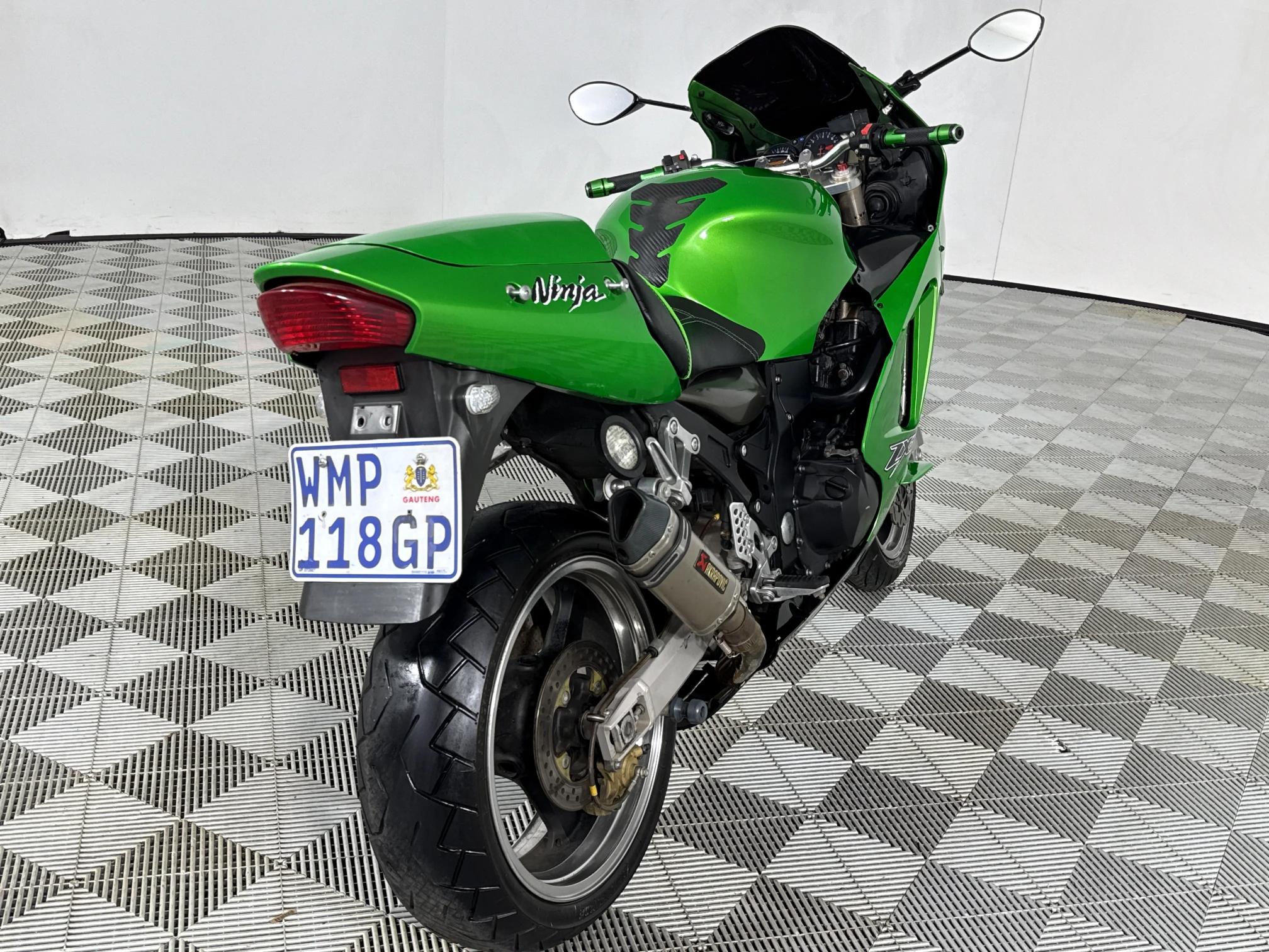 greenwith shop STUNNER!! 2015 KAWASAKI ZX10R!! SHOWROOM CONDITION!! | Blouberg