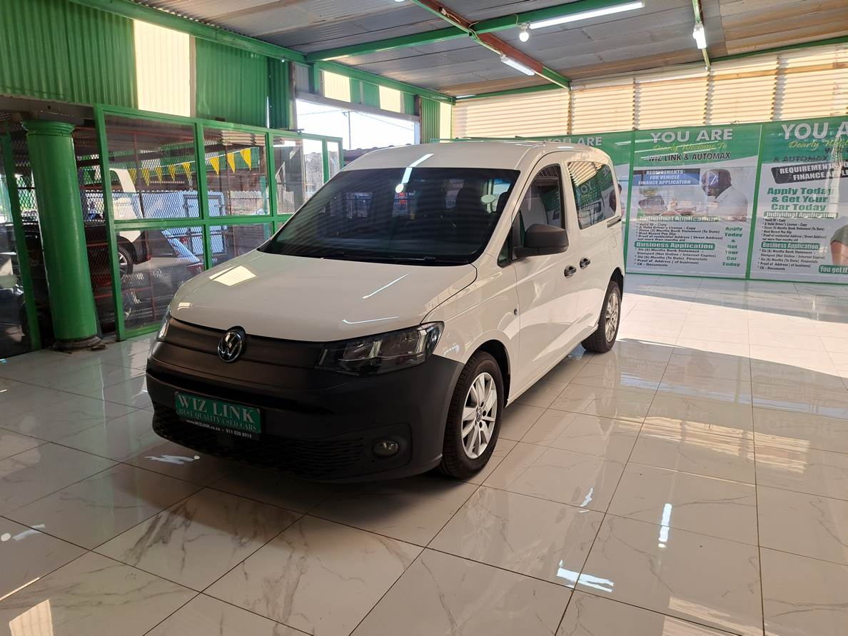 Used 2023 Volkswagen Caddy Kombi 1.6