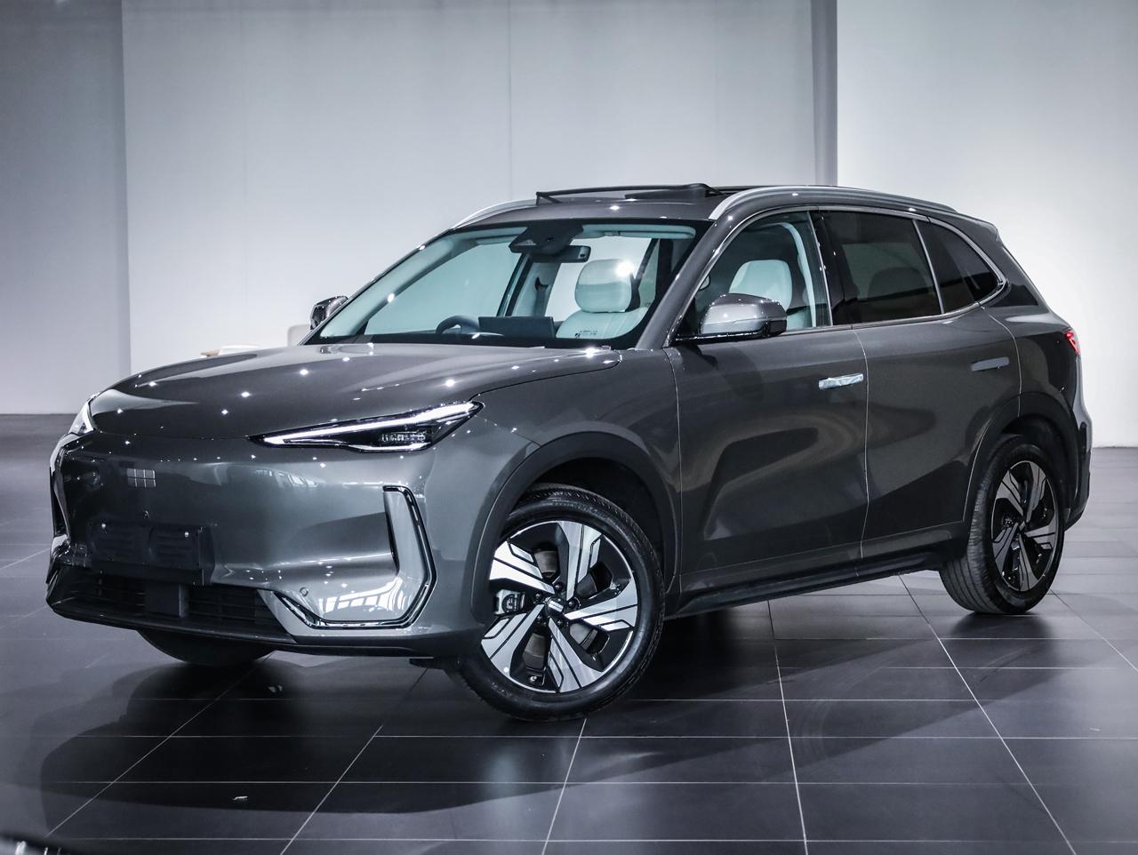 New 2026 Geely E5 Apex