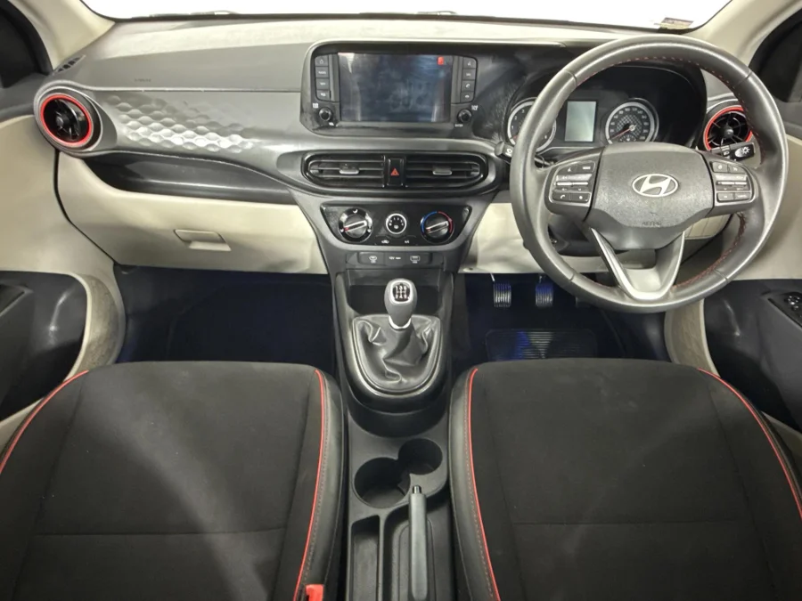 Used 2025 Hyundai Grand i10 1.2 Executive sedan manual - WeBuyCars Polokwane Used 2025 Hyundai Grand i10 1.2 Executive sedan manual - WeBuyCars Polokwane